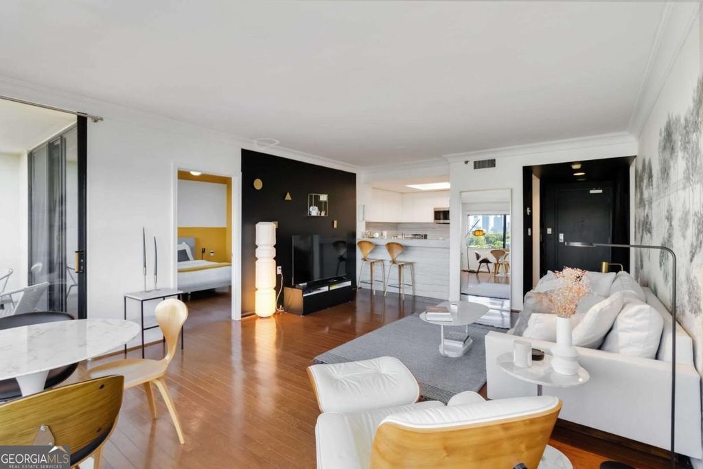 Photo of 1130 Piedmont Avenue NE #1109, Atlanta, GA 30309 (MLS # 10691947)