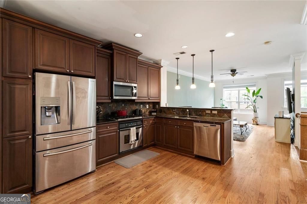 Atlanta, Georgia 30342, United States, 3 Bedrooms Bedrooms, ,3 BathroomsBathrooms,Residential,Active,159463