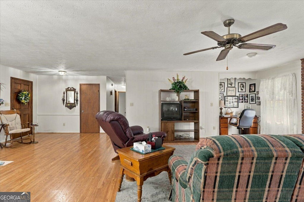 Photo of 3007 Dames Ferry Road, Forsyth, GA 31029 (MLS # 10875584)