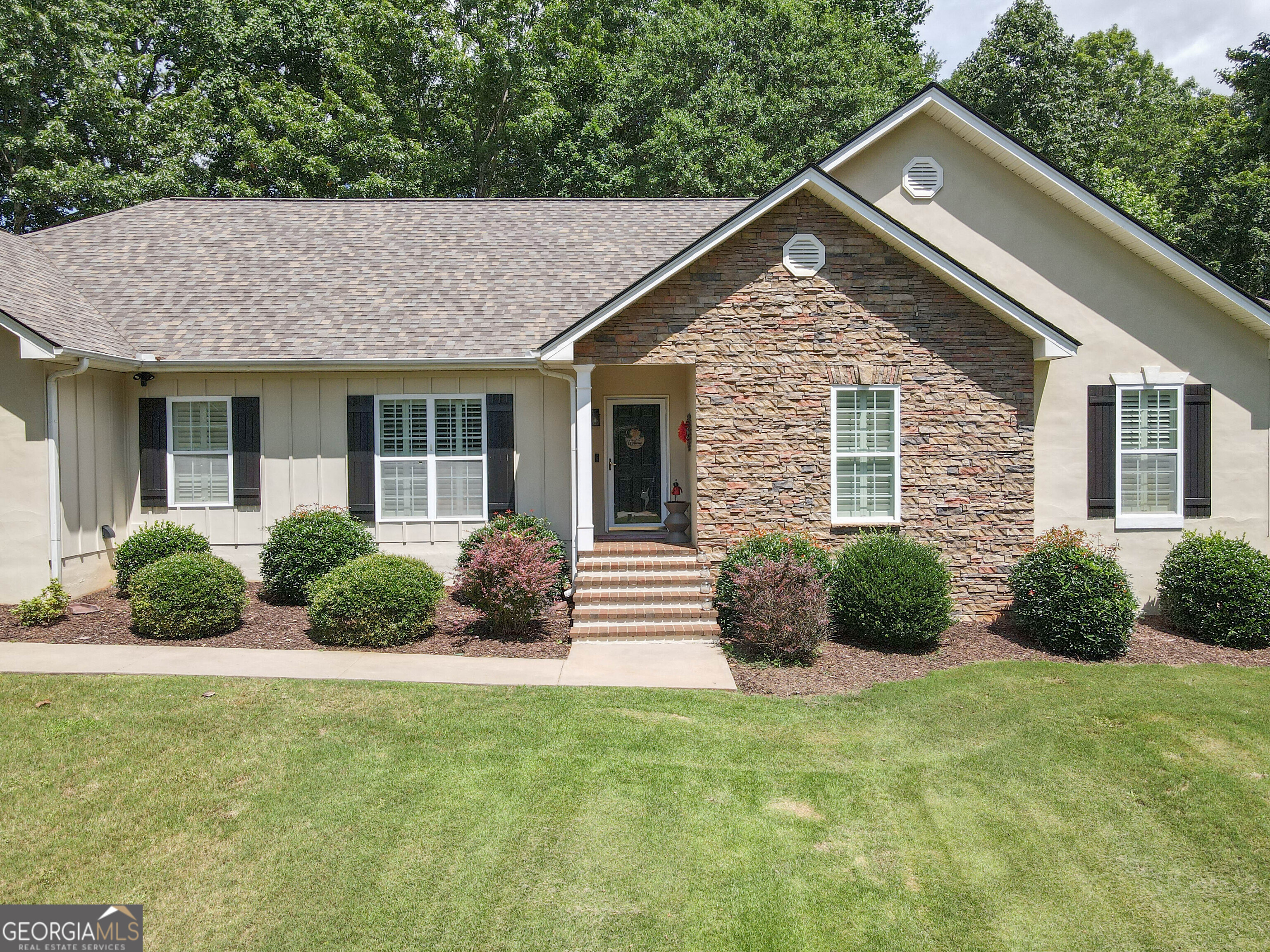 135 Planters Ridge DR