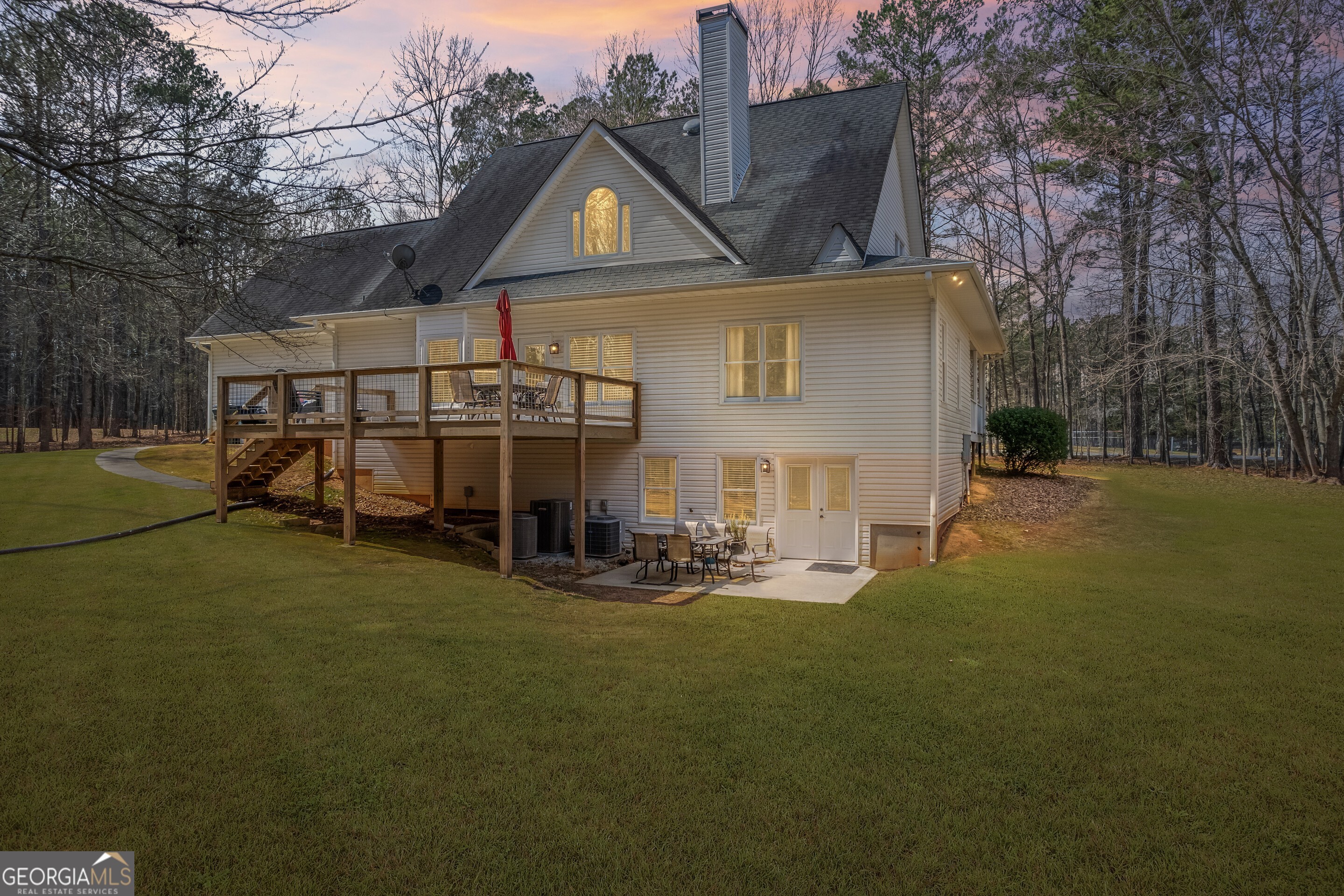 2621 Shockley RD NW