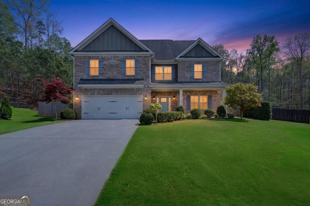 Photo of 1375 Rainfall Court, Cumming, GA 30040 (MLS # 10729059)