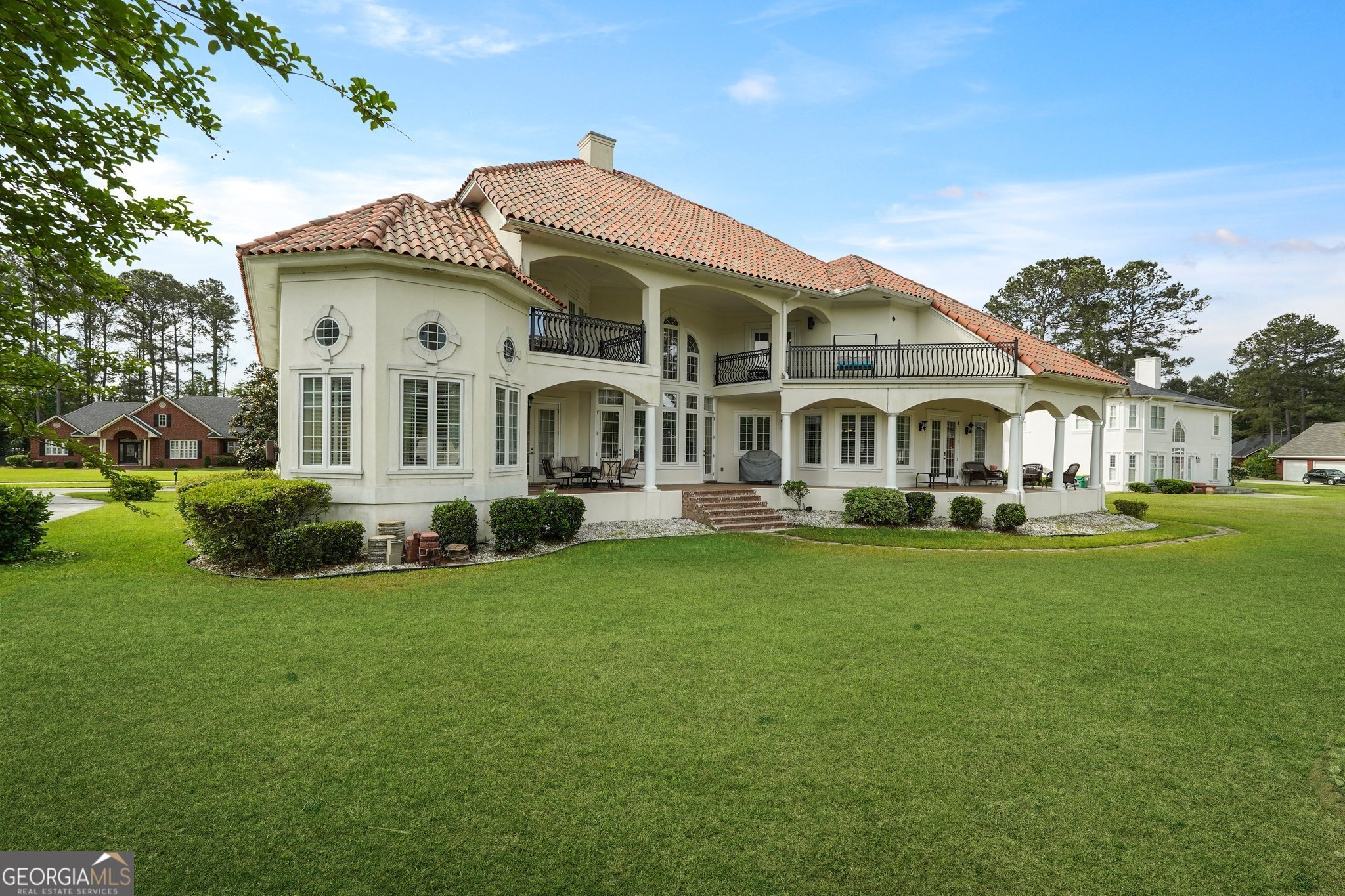 112 Manor ROW