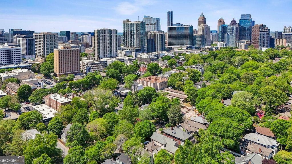 Photo of 702 Myrtle Street NE, Atlanta, GA 30308 (MLS # 10734735)