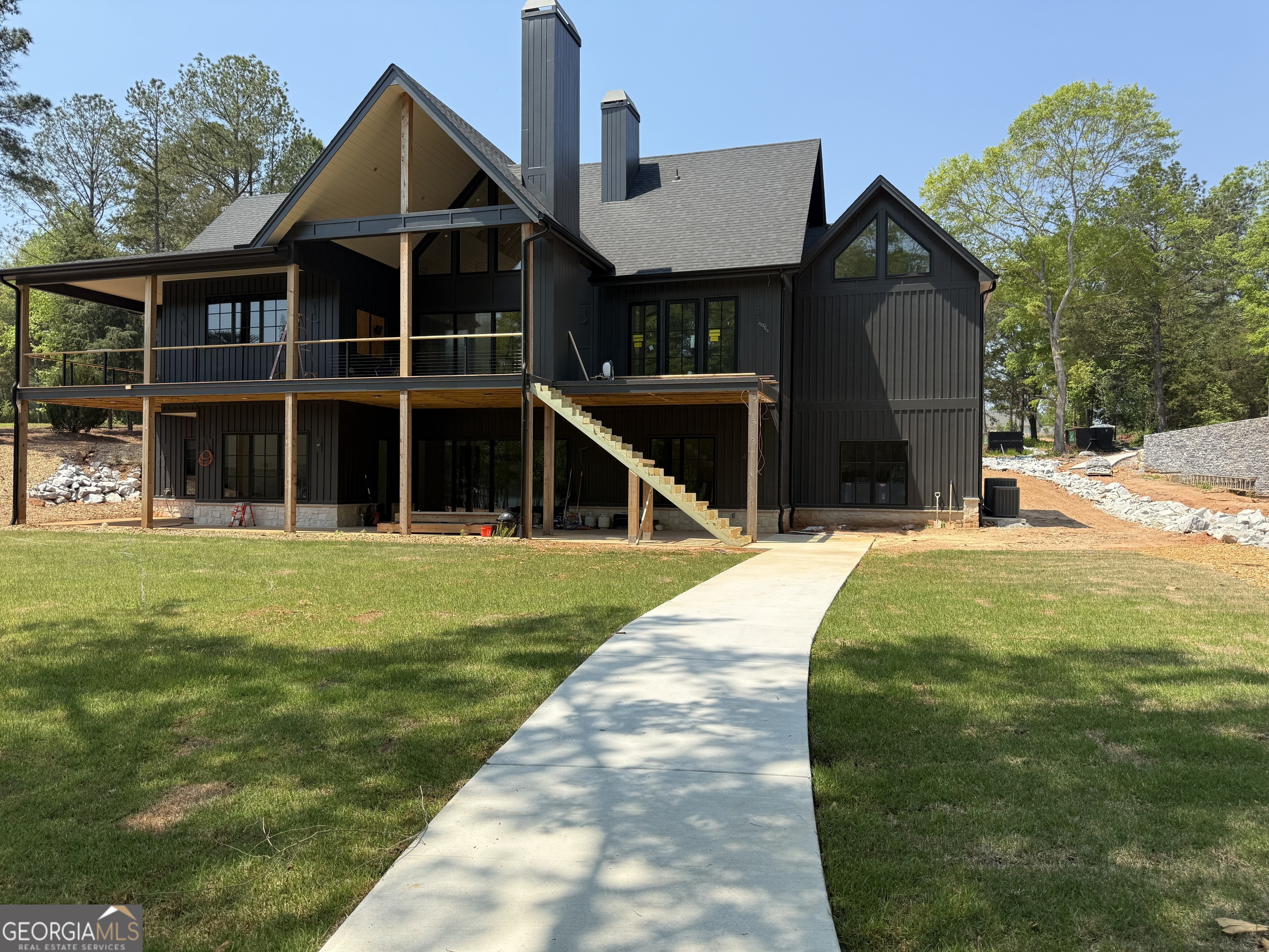 123 Carlota WAY