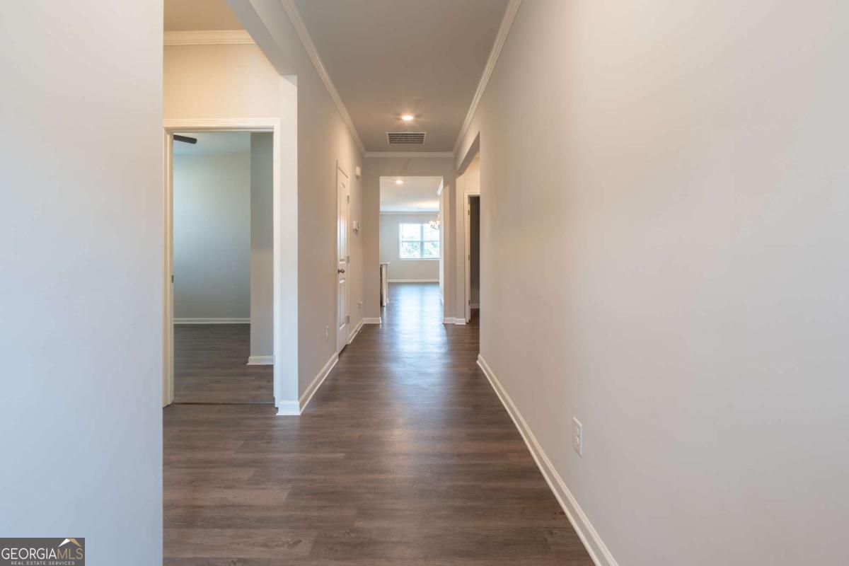 6872 Lake Overlook LN