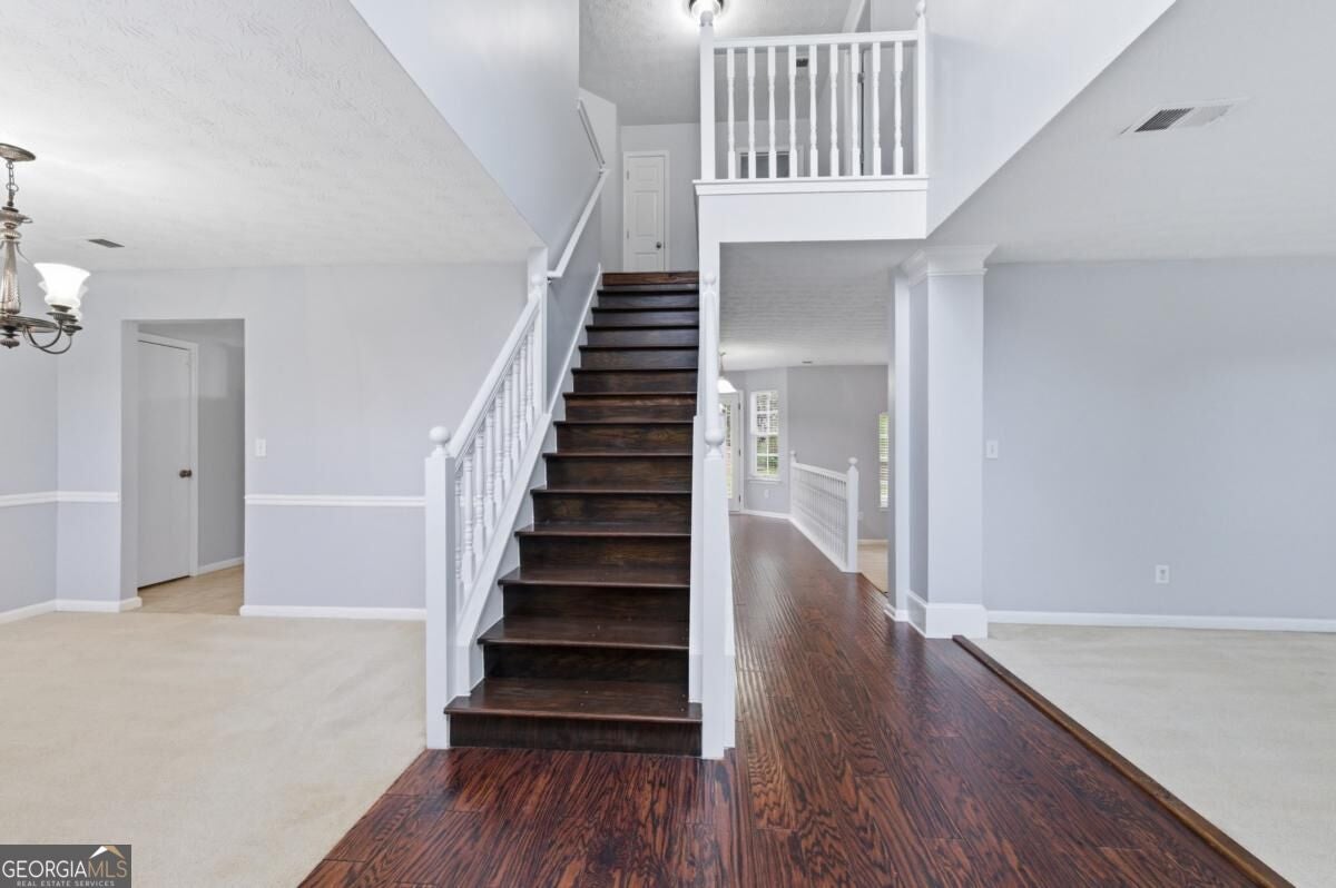 9360 Carnes Crossing CIR