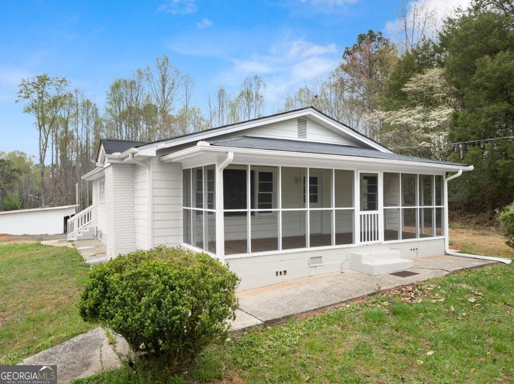 Photo of 5011 Highway 53 W, Dawsonville, GA 30534 (MLS # 10721716)