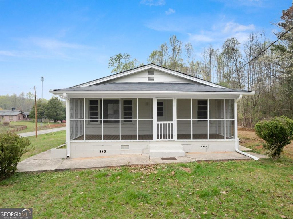 Photo of 5011 Highway 53 W, Dawsonville, GA 30534 (MLS # 10721716)