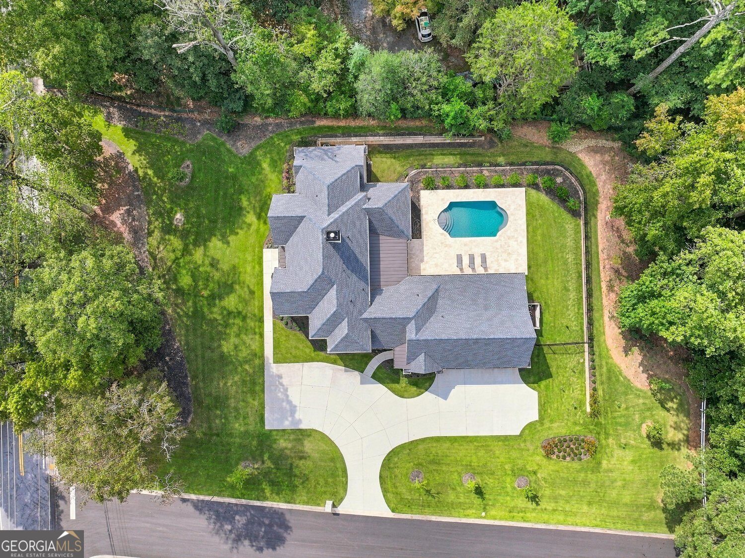 5310 Northland DR NE