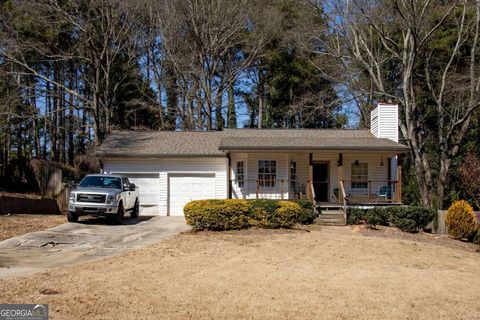 Photo of 1821 Rose Garden Lane, Loganville, GA 30052 (MLS # 10697577)