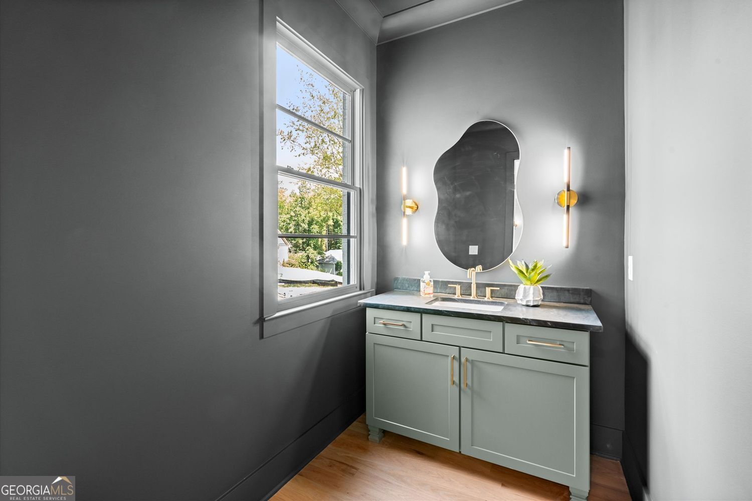 VESTAVIA ESTATES - Residential