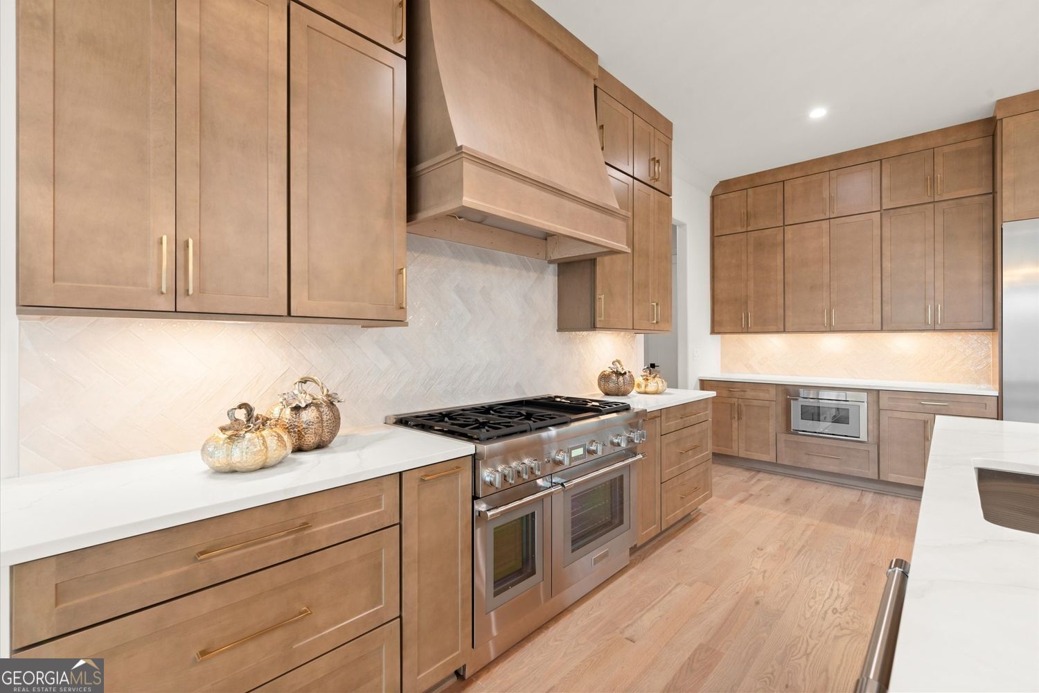 VESTAVIA ESTATES - Residential