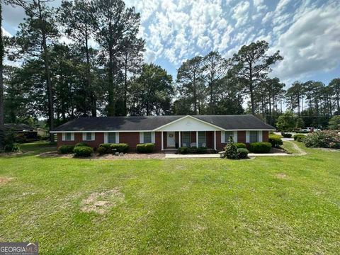 A home in Baxley