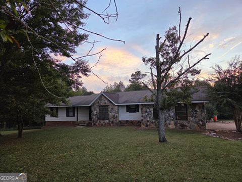 697 Steele RD Griffin GA 30223