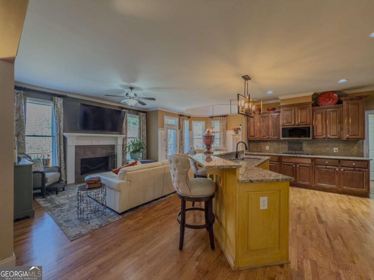 561 Sterling Water DR