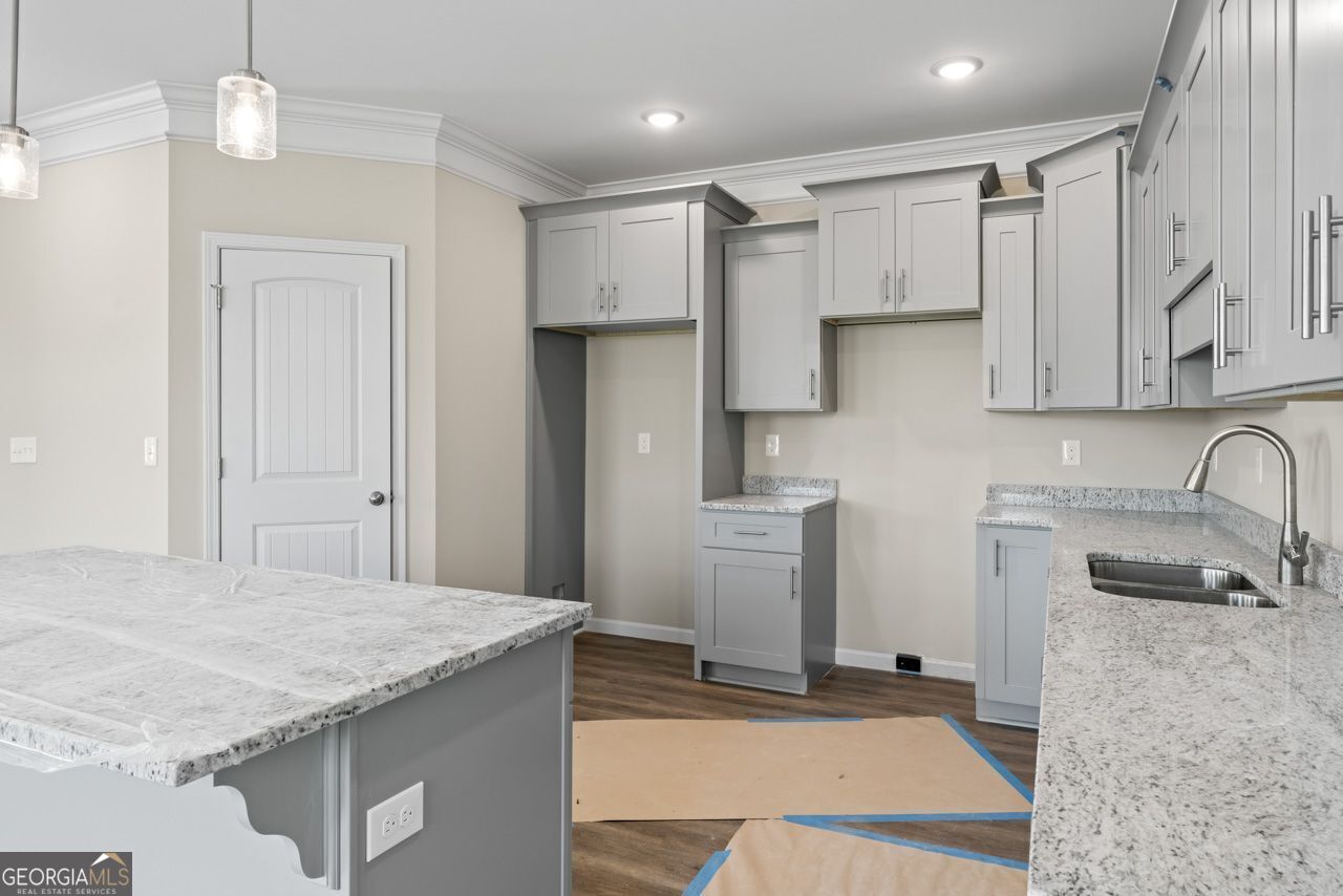 Th Enclave at Brookmont - Residential