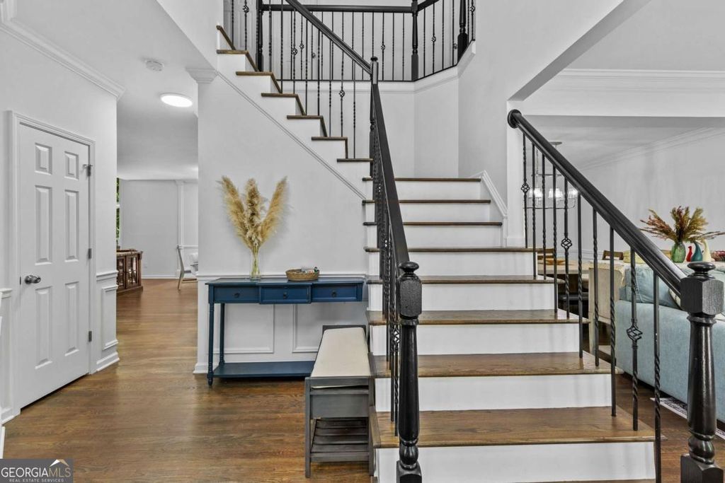 Photo of 515 Misthaven Court, Suwanee, GA 30024 (MLS # 10740034)