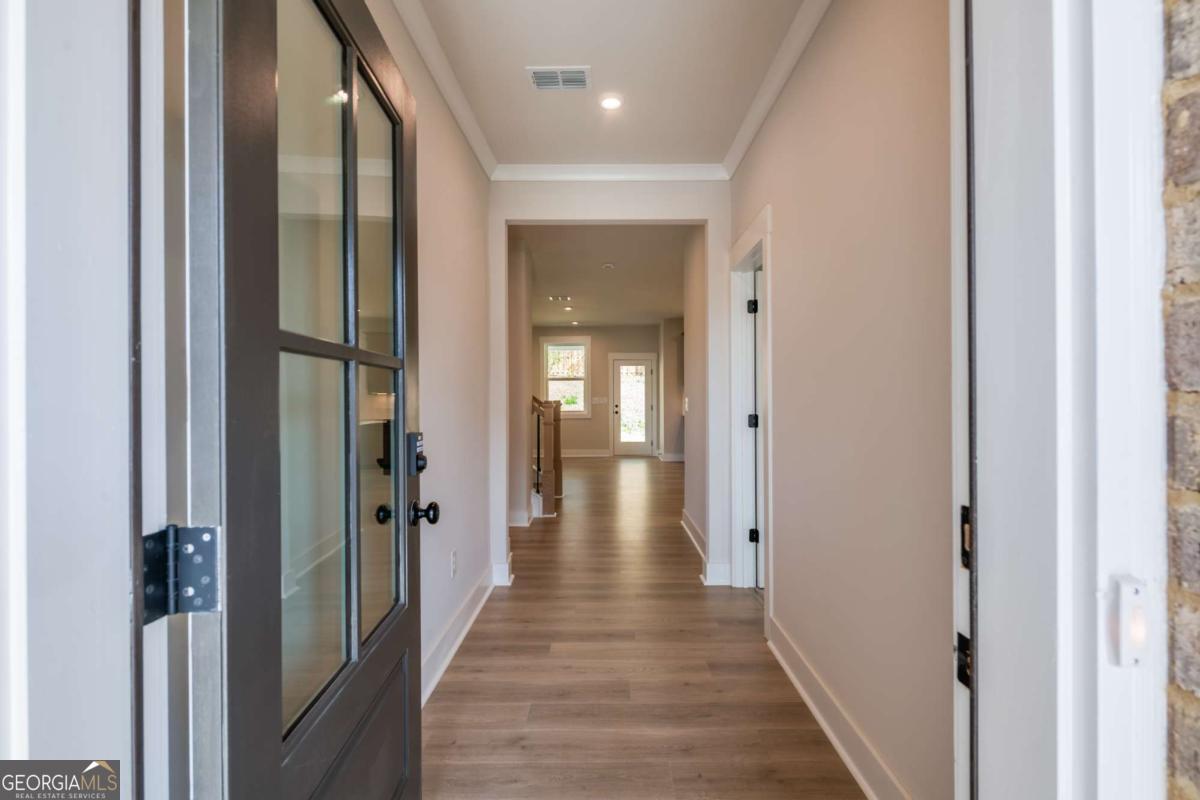 3962 Adler CIR 7