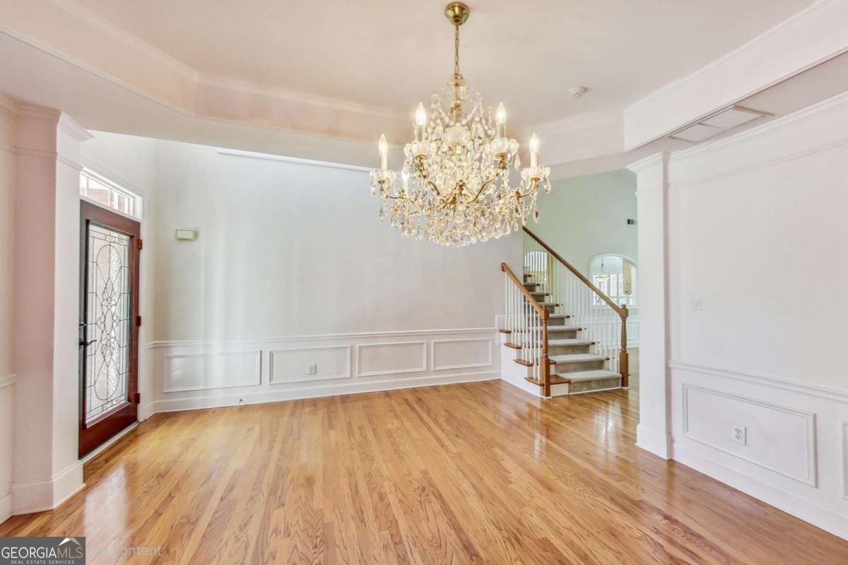 2119 Wrights Mill CIR NE