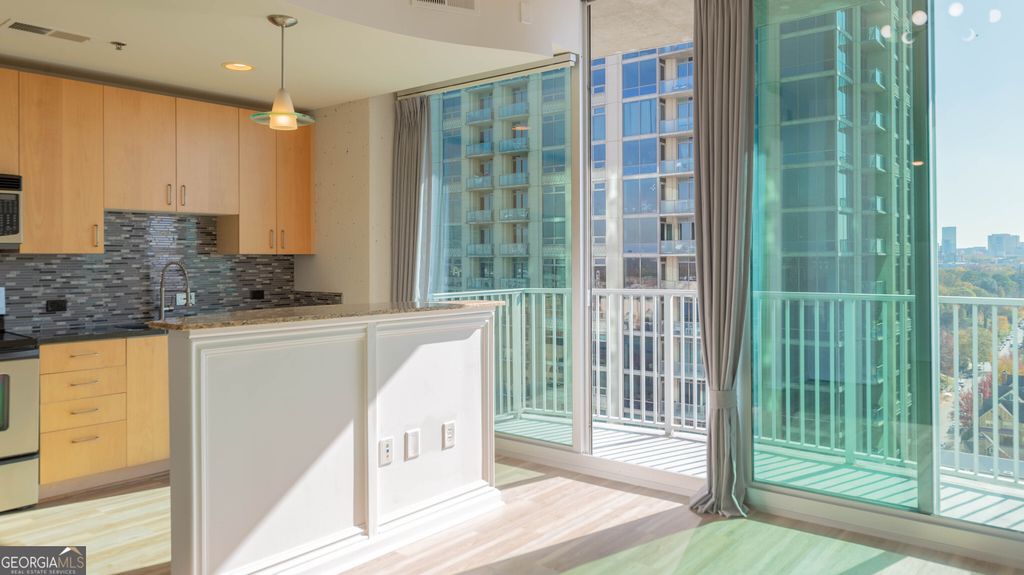 Photo of 361 17th Street #1309, Atlanta, GA 30363 (MLS # 10682840)