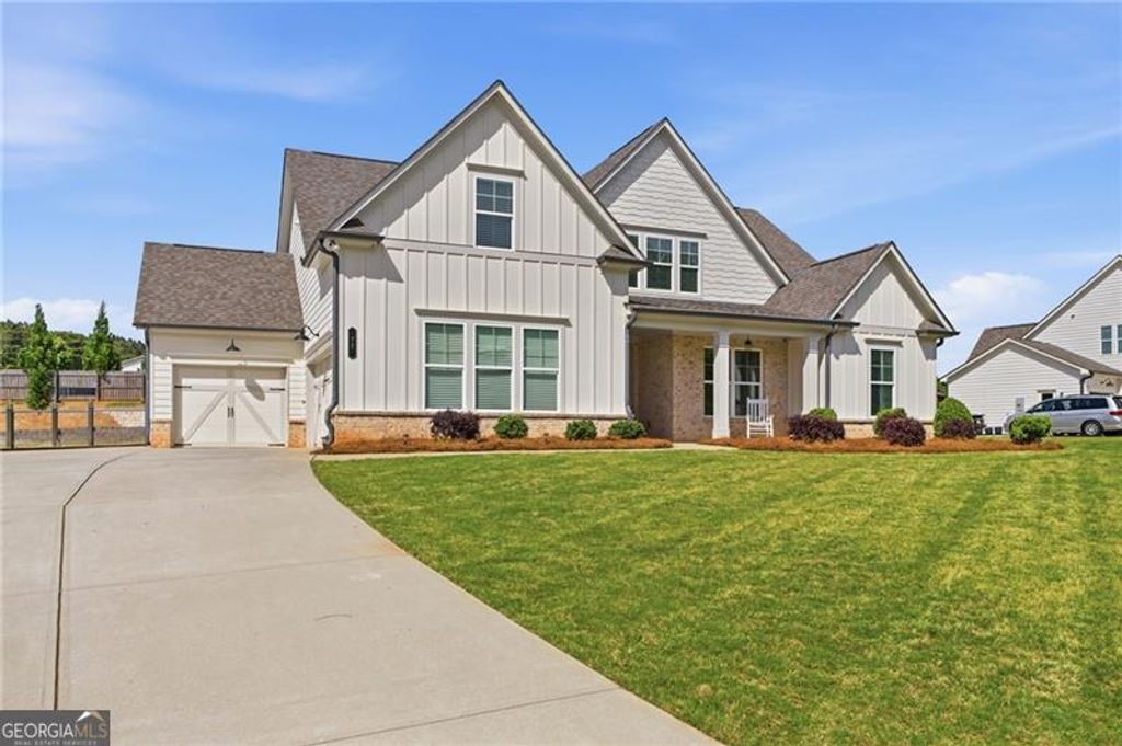 Photo of 77 Wallace Drive, Winder, GA 30680 (MLS # 10757924)