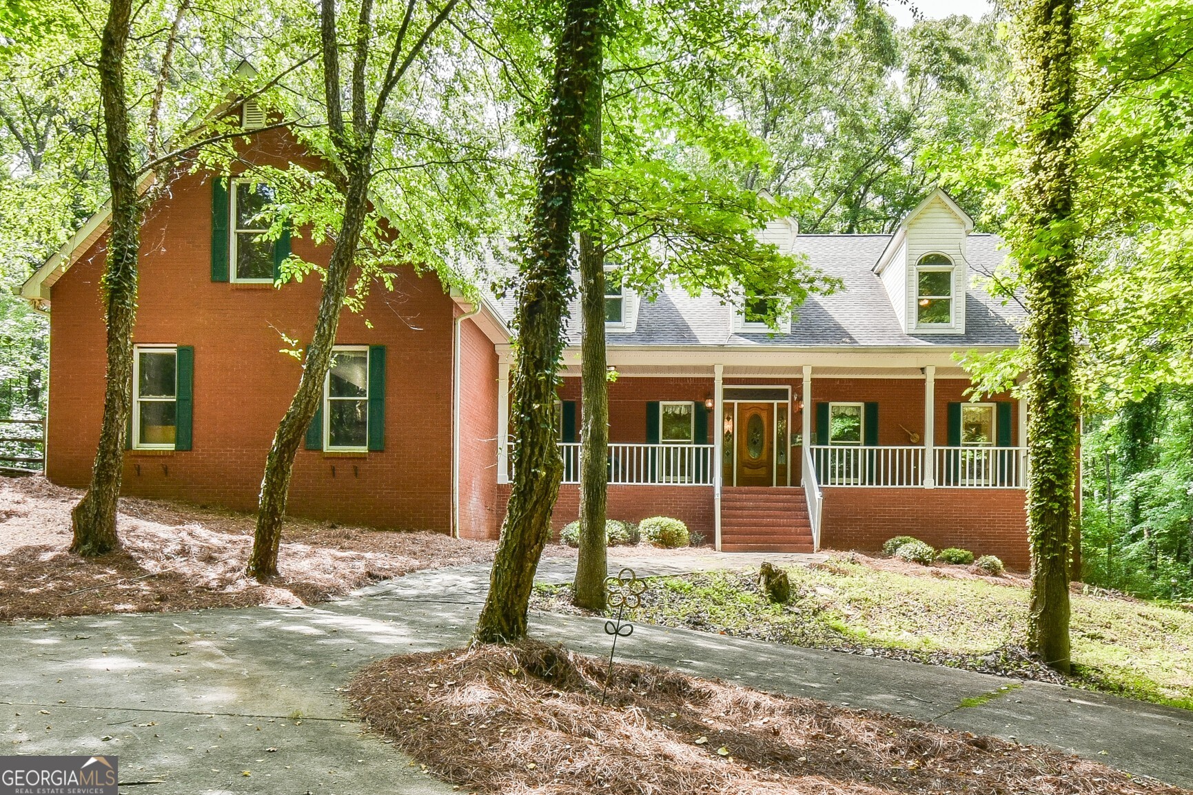 5643 Stephens RD