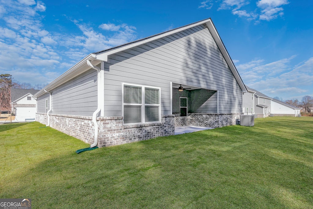 Photo of 352 Sunfish Circle, Jefferson, GA 30549 (MLS # 10789710)