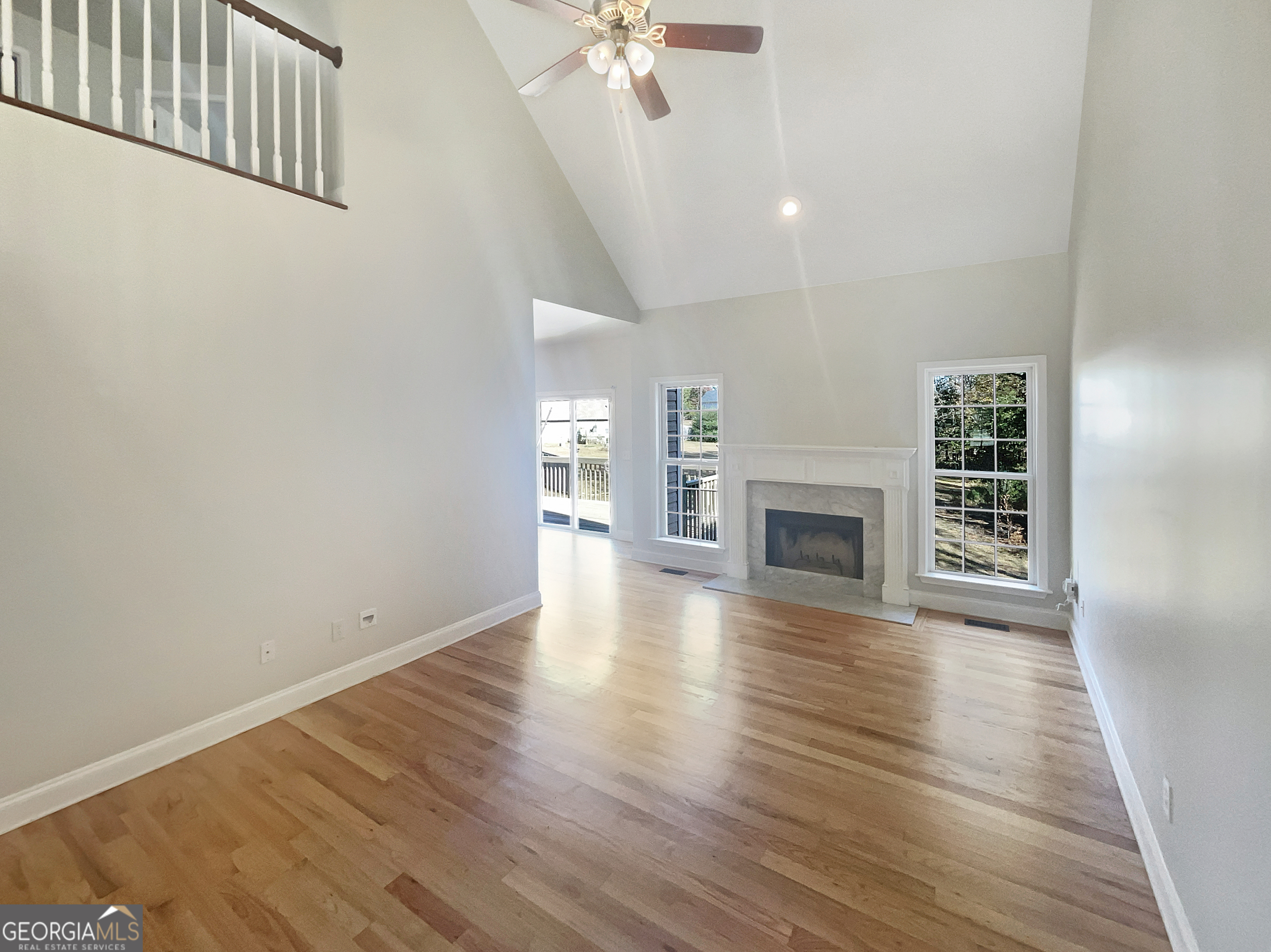 15 Cobblestone DR NW