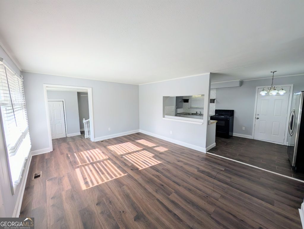 Photo of 70 Ruzelle Drive, Atlanta, GA 30354 (MLS # 10652810)