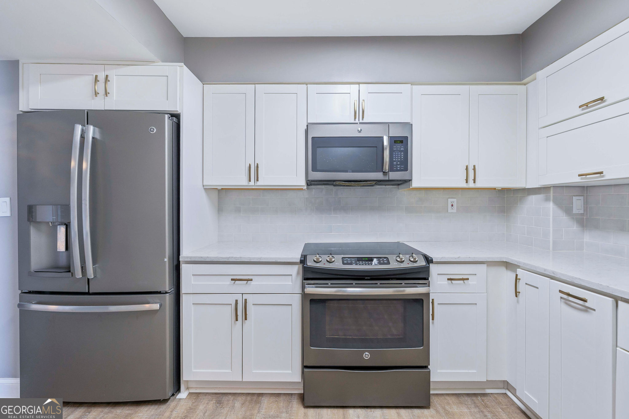 2870 Pharr Court South NW