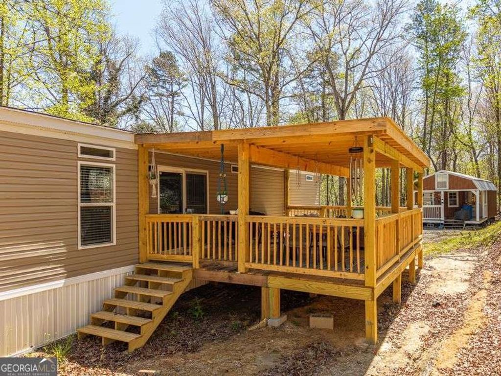 Photo of 160 Southern Pines Drive, Ellijay, GA 30540 (MLS # 10731274)