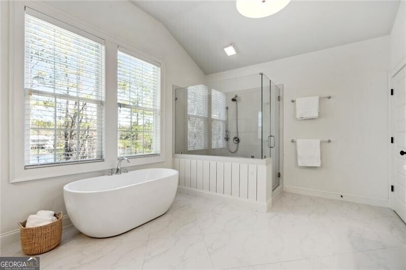 FIVE LAKESIDE - Residential Lease