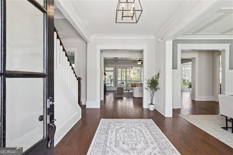 FIVE LAKESIDE - Residential Lease