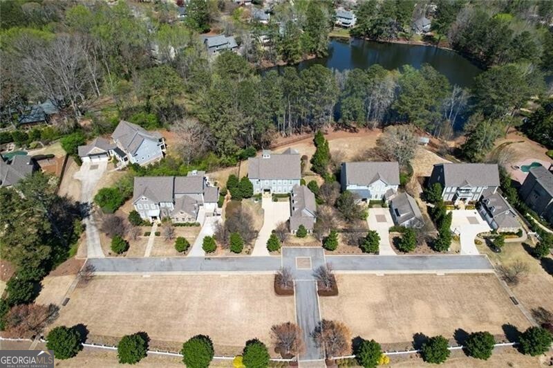 FIVE LAKESIDE - Residential Lease