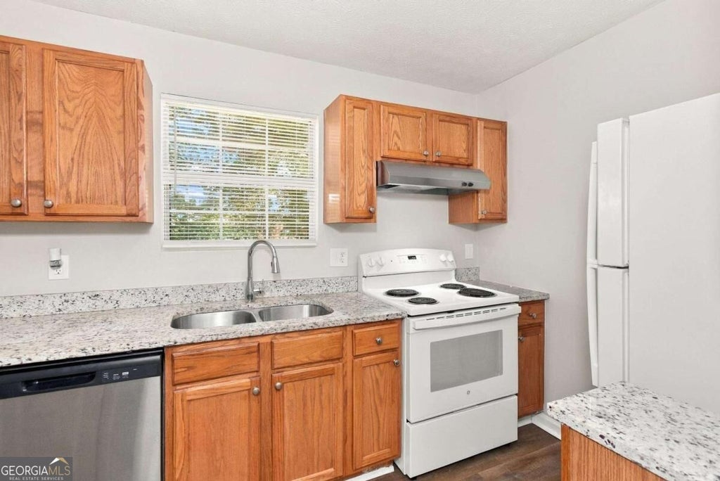 Photo of 3380 River Run Trail, Decatur, GA 30034 (MLS # 10880019)