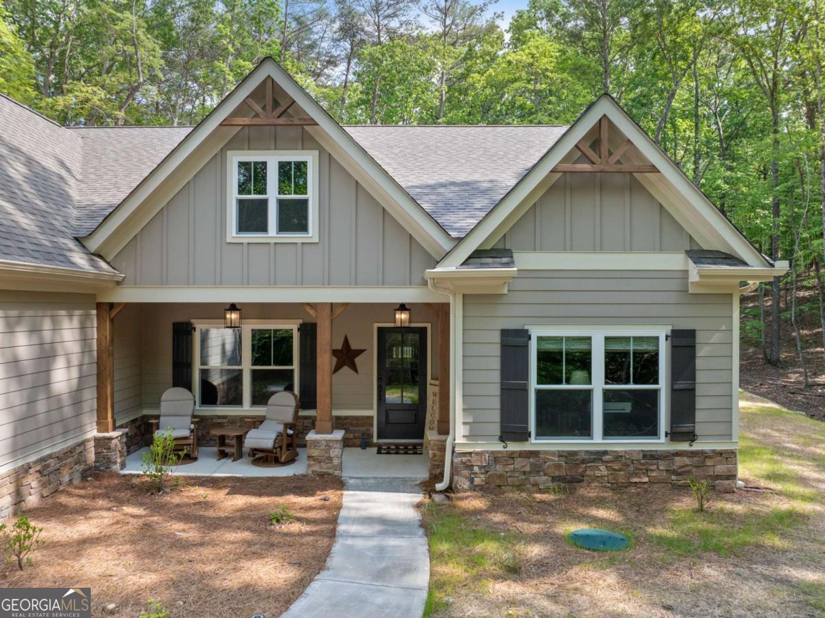 126 Seneca CT