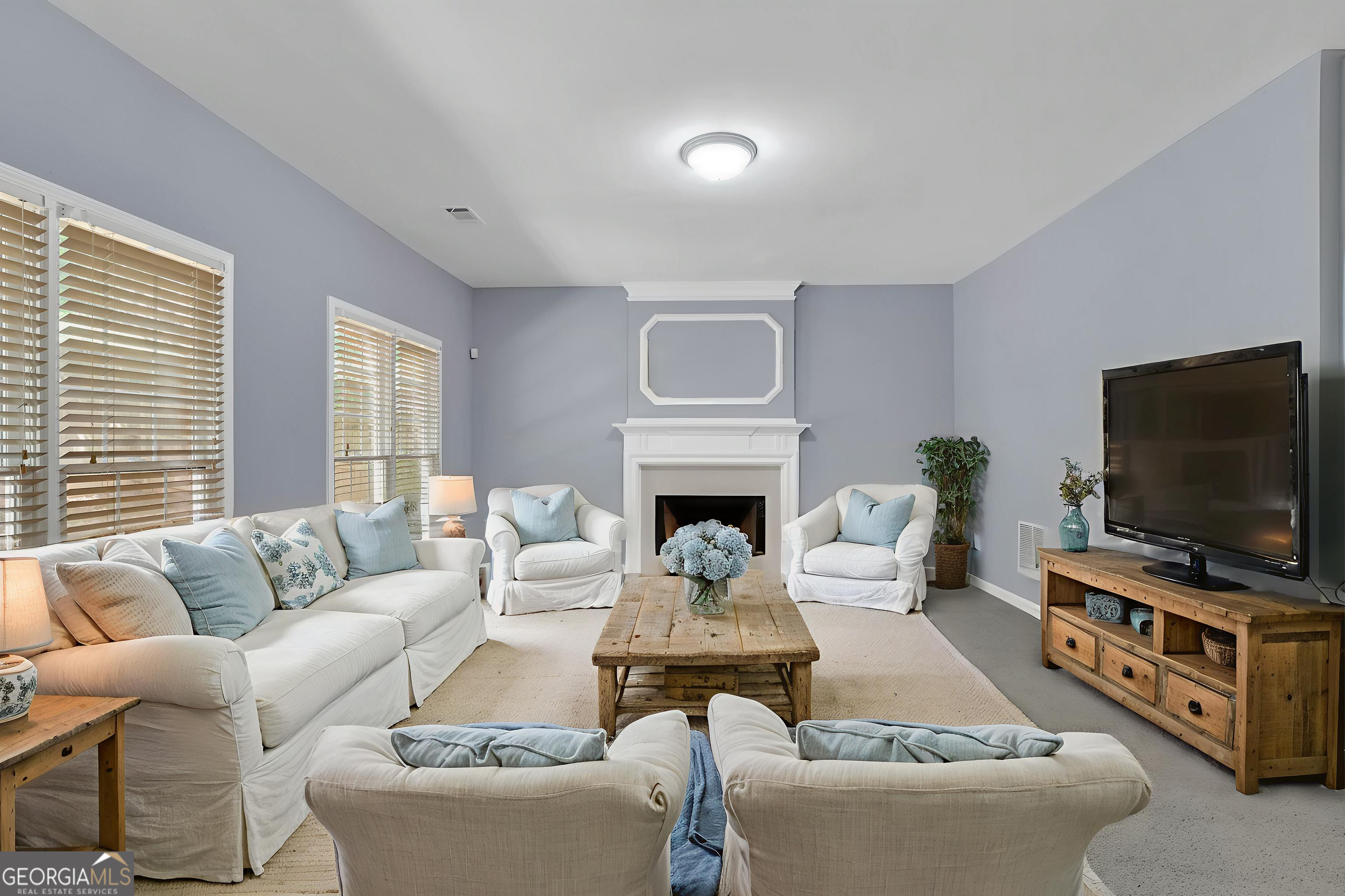 715 Orchard CT