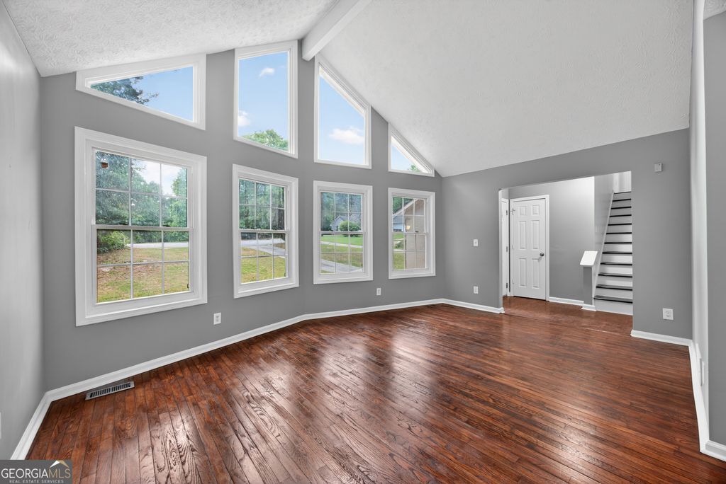 Photo of 1902 Woods Court, Riverdale, GA 30296 (MLS # 10771177)