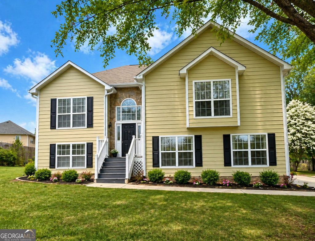 Photo of 4022 Harvest Ridge Drive, Douglasville, GA 30135 (MLS # 10756022)