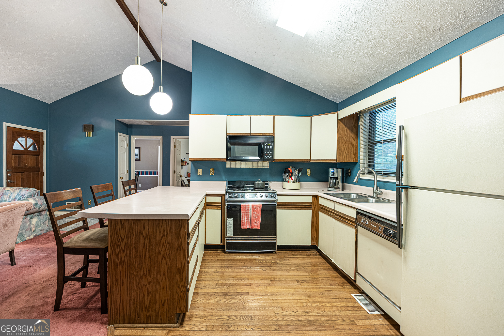 Pine Lake, Georgia 30072, United States, 3 Bedrooms Bedrooms, ,3 BathroomsBathrooms,Residential,Active,132531