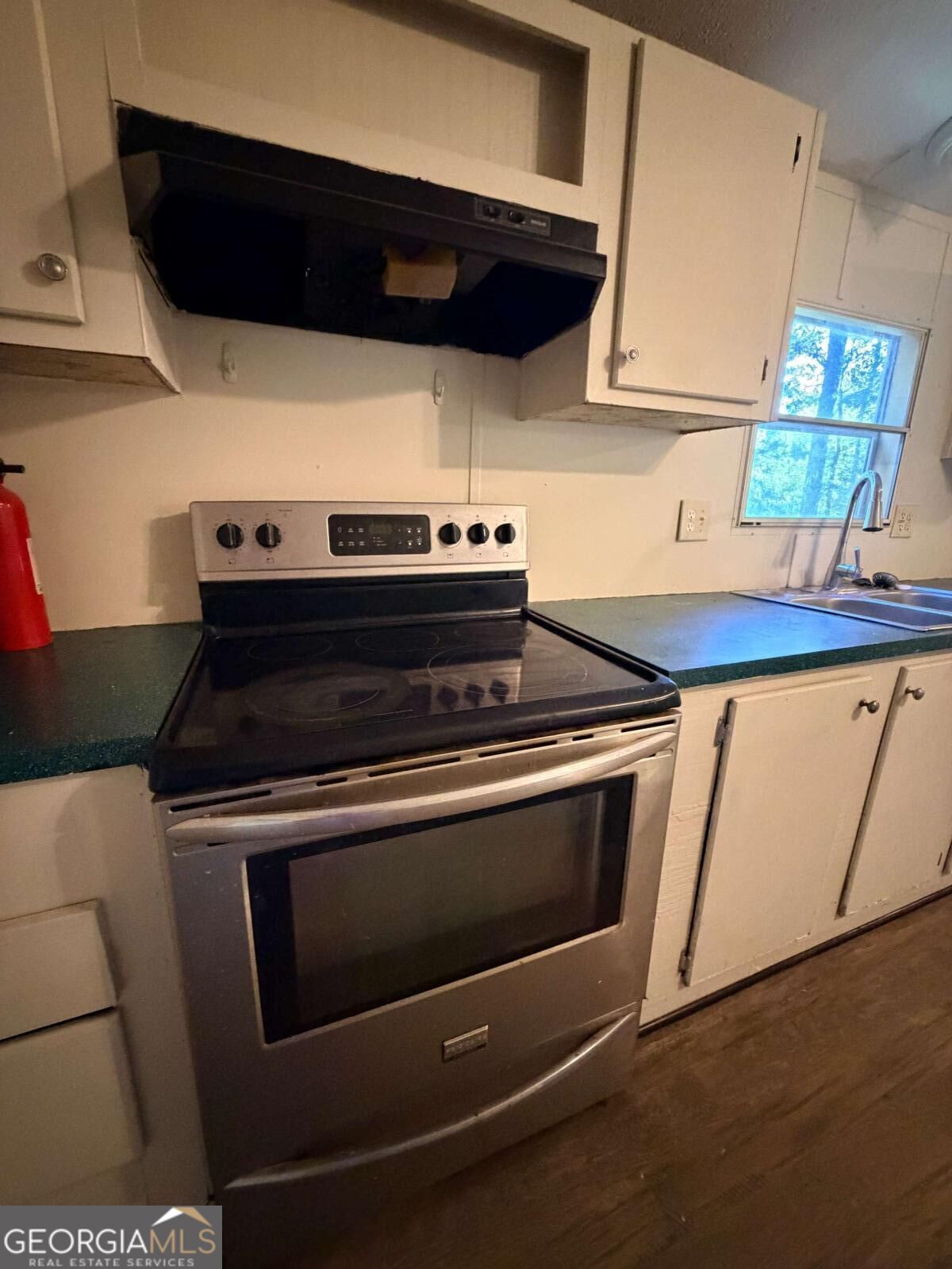 111 E Blue Branch RD SW