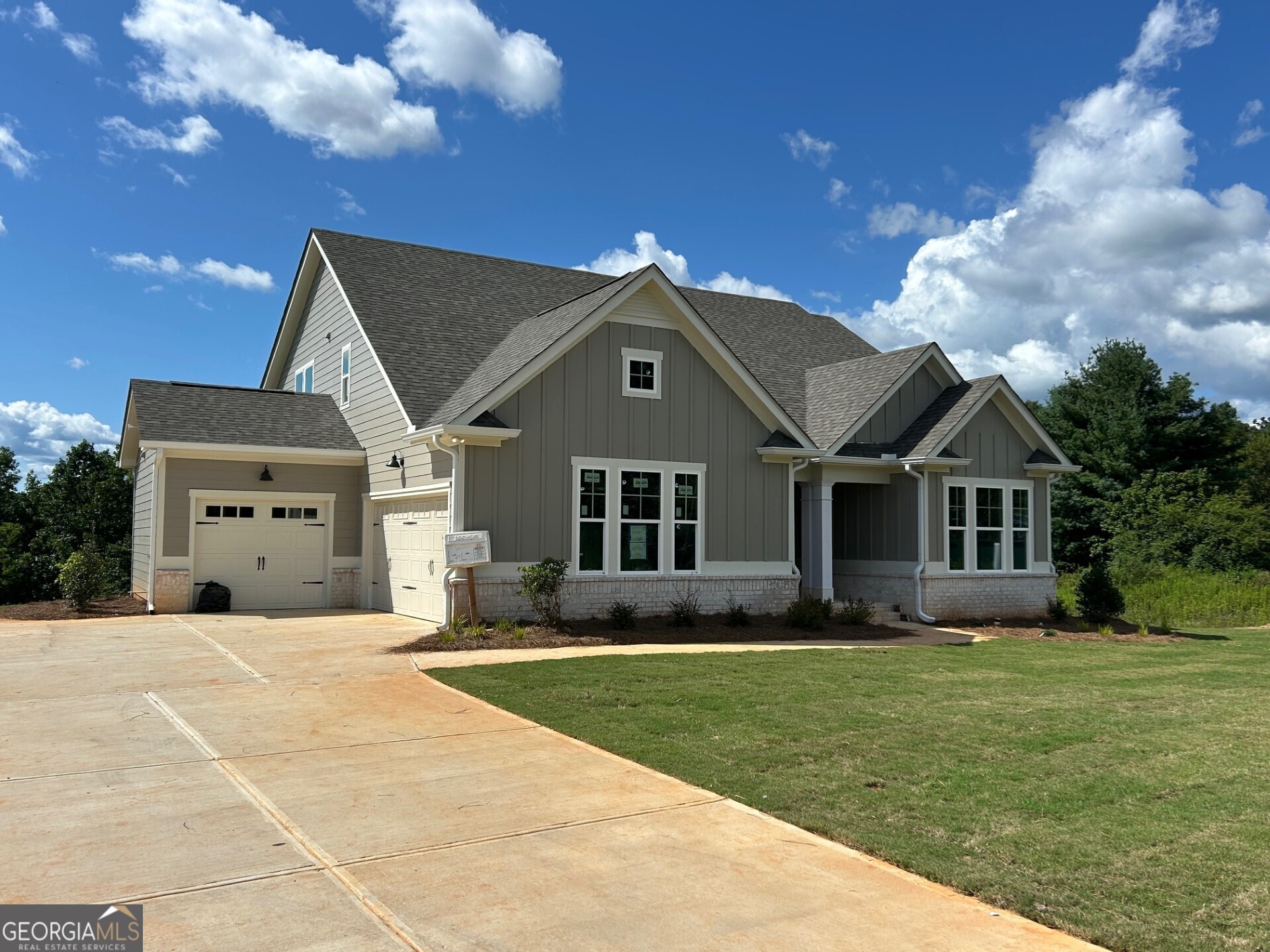 242 Sweetgrass DR
