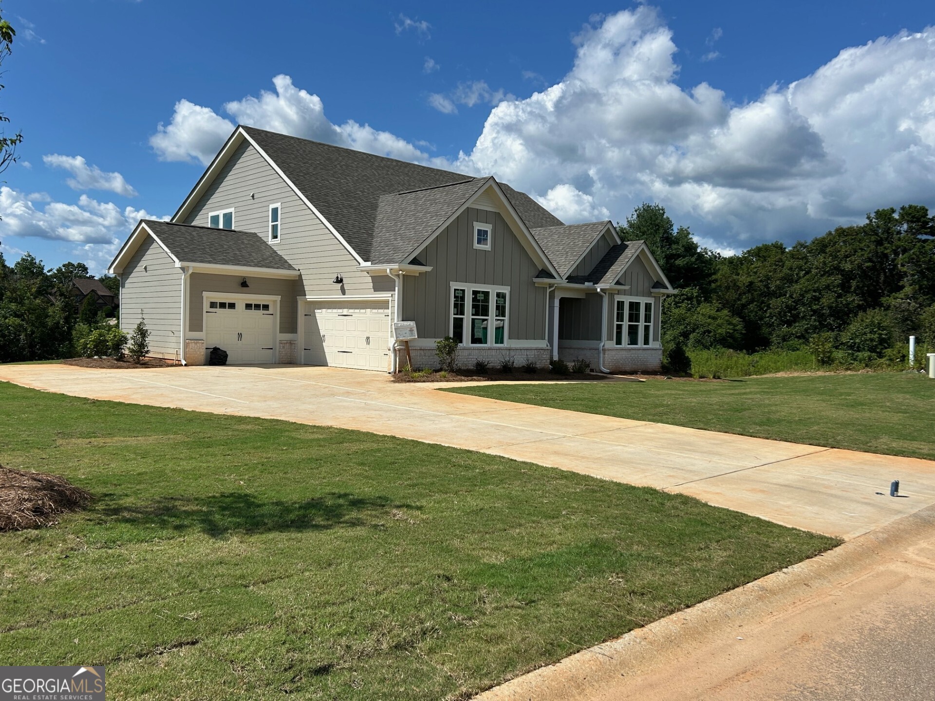 242 Sweetgrass DR