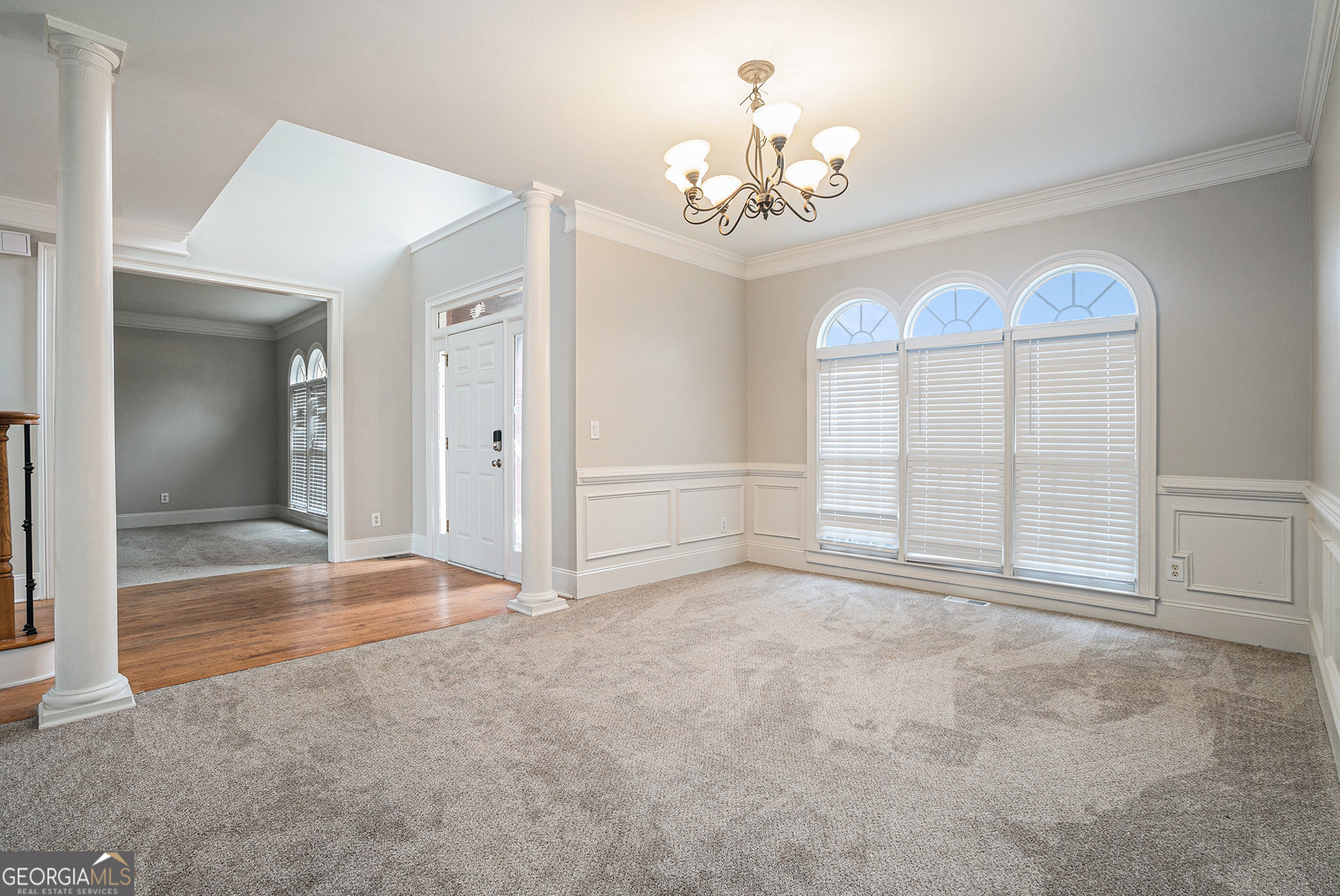 3502 Crown Peak CT