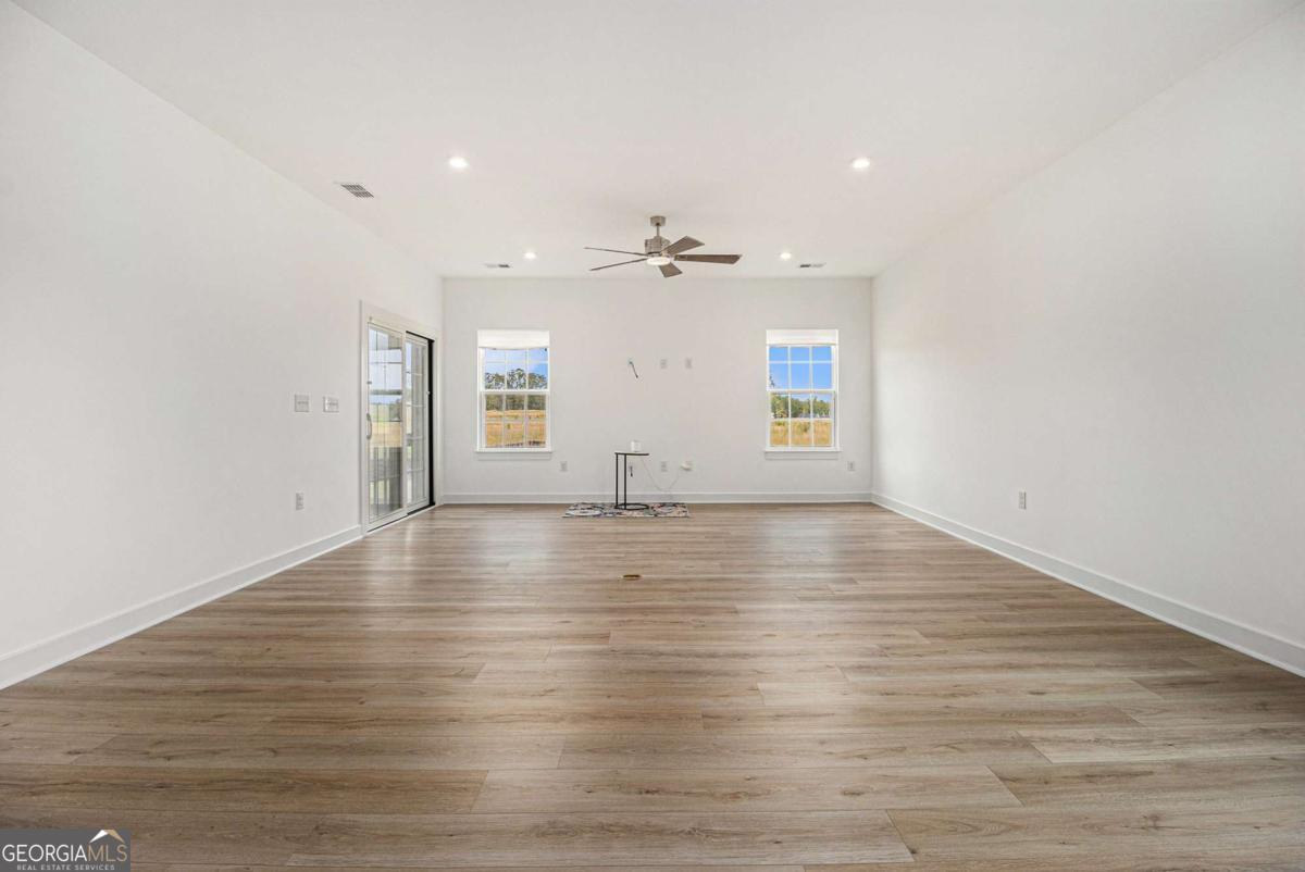 1105 Burlington CT