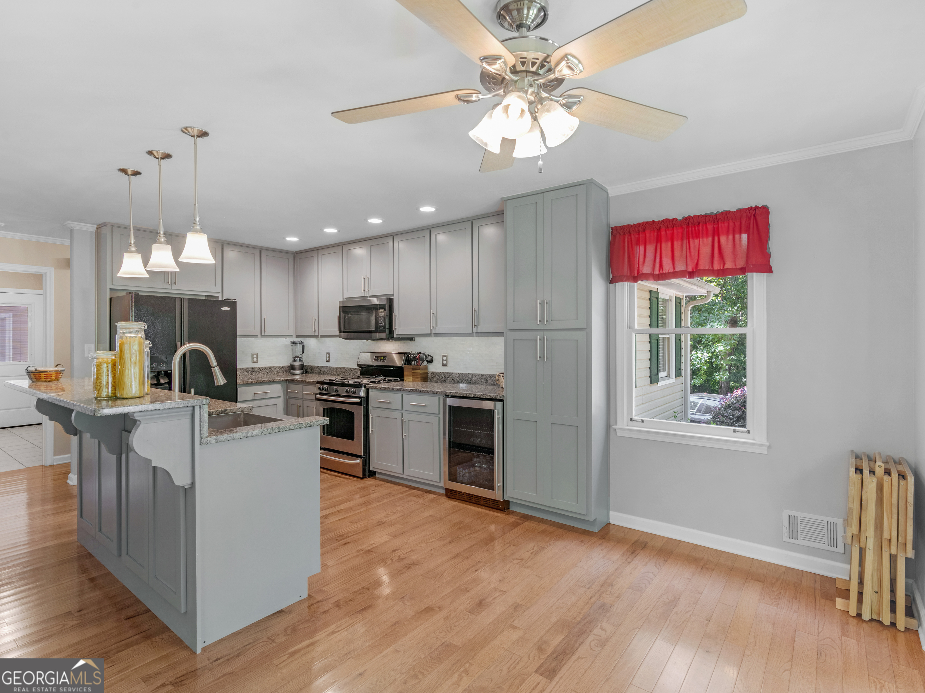 469 Kimberly CT