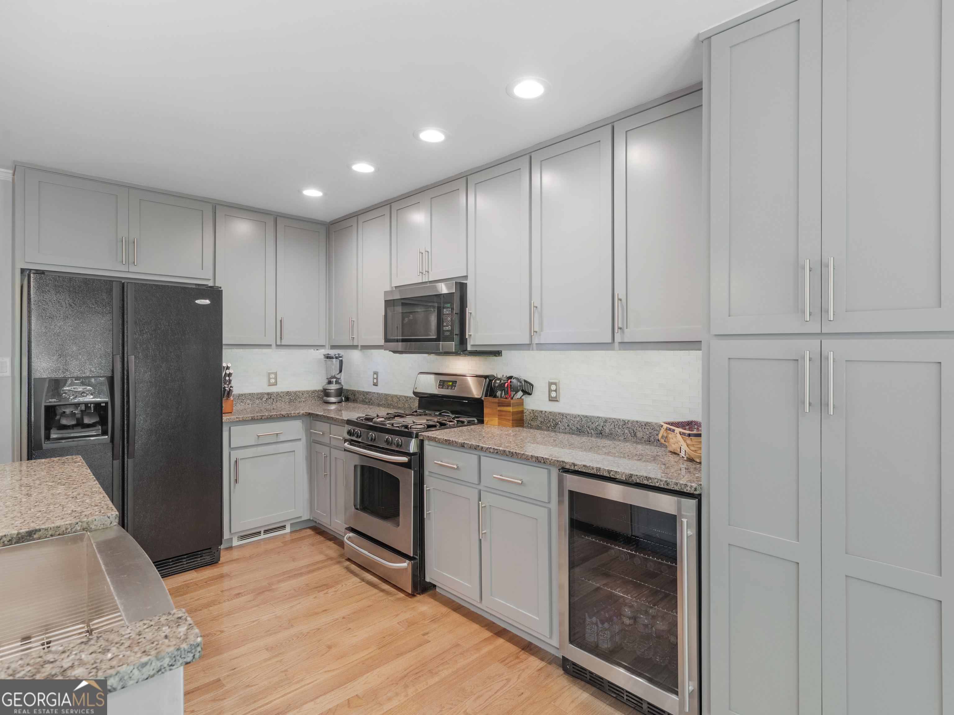 469 Kimberly CT