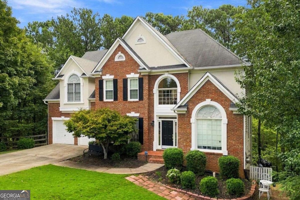 Photo of 115 Redleaf Court, Alpharetta, GA 30005 (MLS # 10850148)