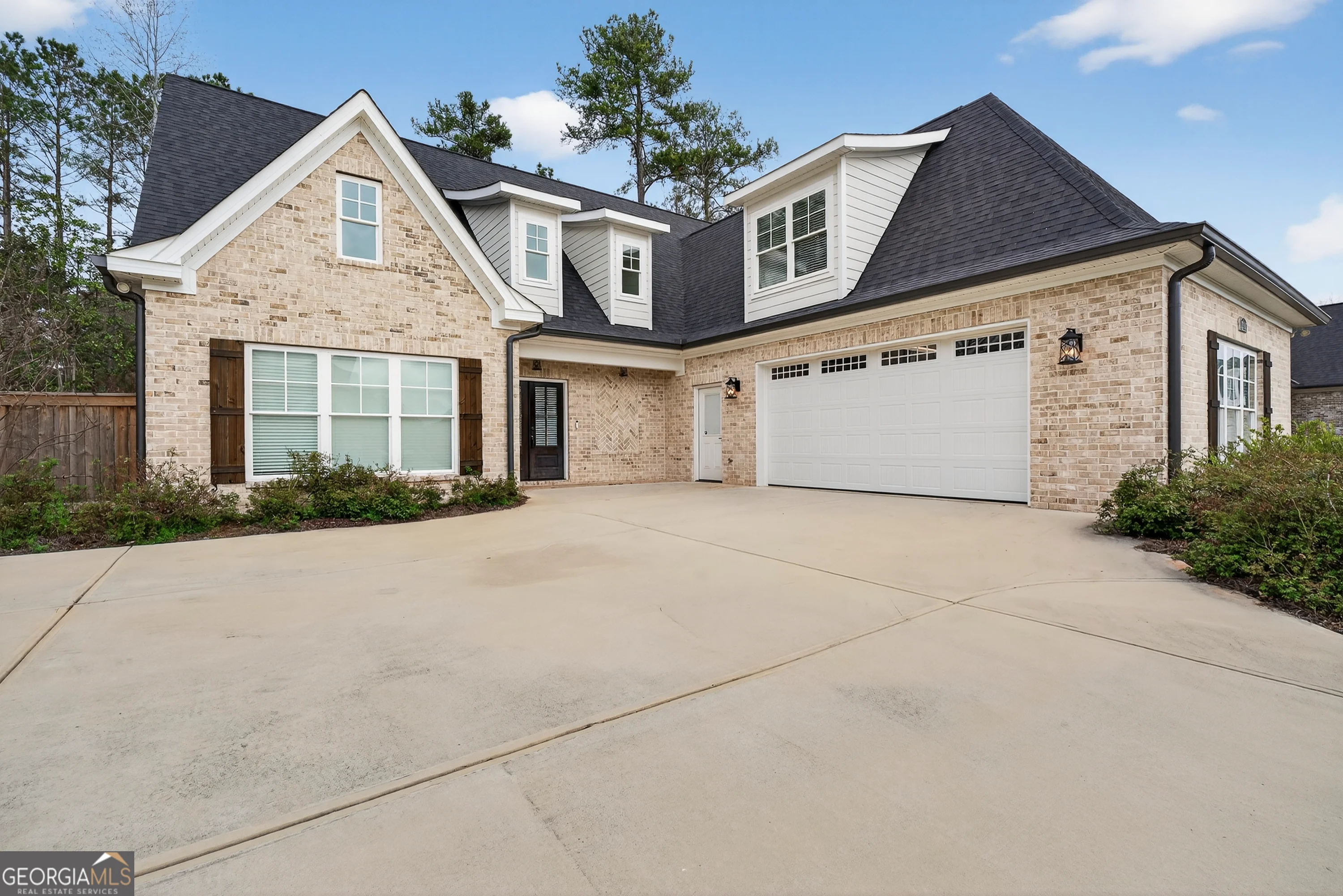 205 Camden Trace